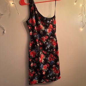 NWT one strap body-con dress | Black, red, blue | Size:S